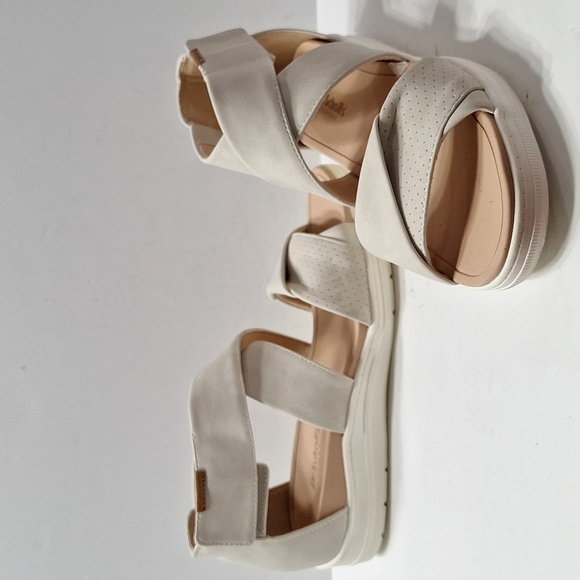 Dr Scholl's Cream Time Off Fun Padded Insole Strappy Comfort Wedge Sandal 7.5 - Picture 6 of 15